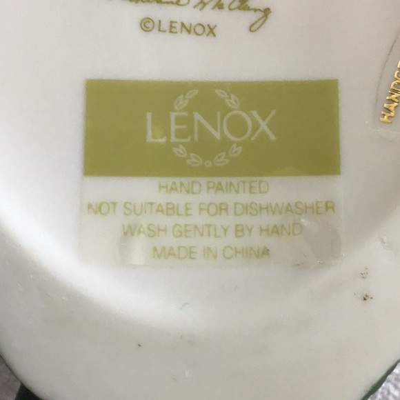 Winter Greetings Chickadee Sugar by Lenox. - Picture 8 of 8